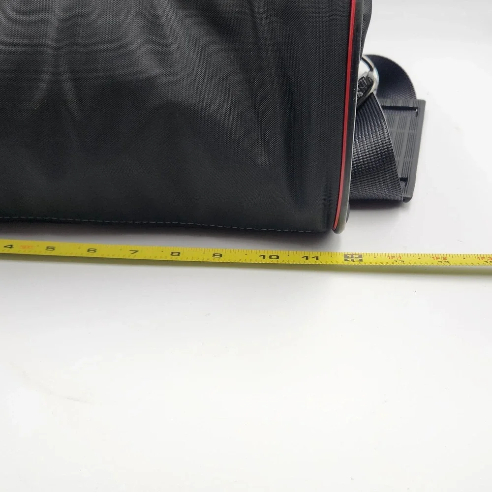 Vintage Samsonite Oyster Black Shoulder Bag Red Trim Medium‎ Travel Luggage 1987